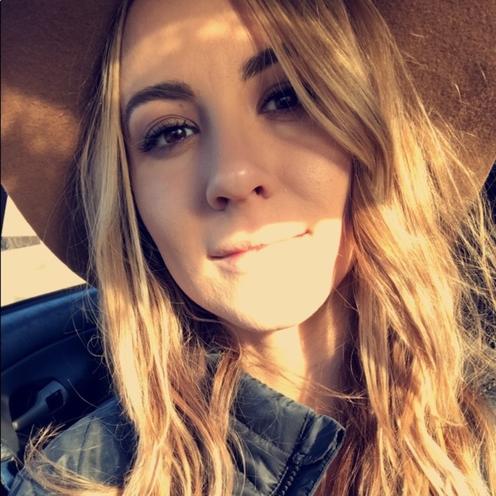 Meet your Posher, Meagan